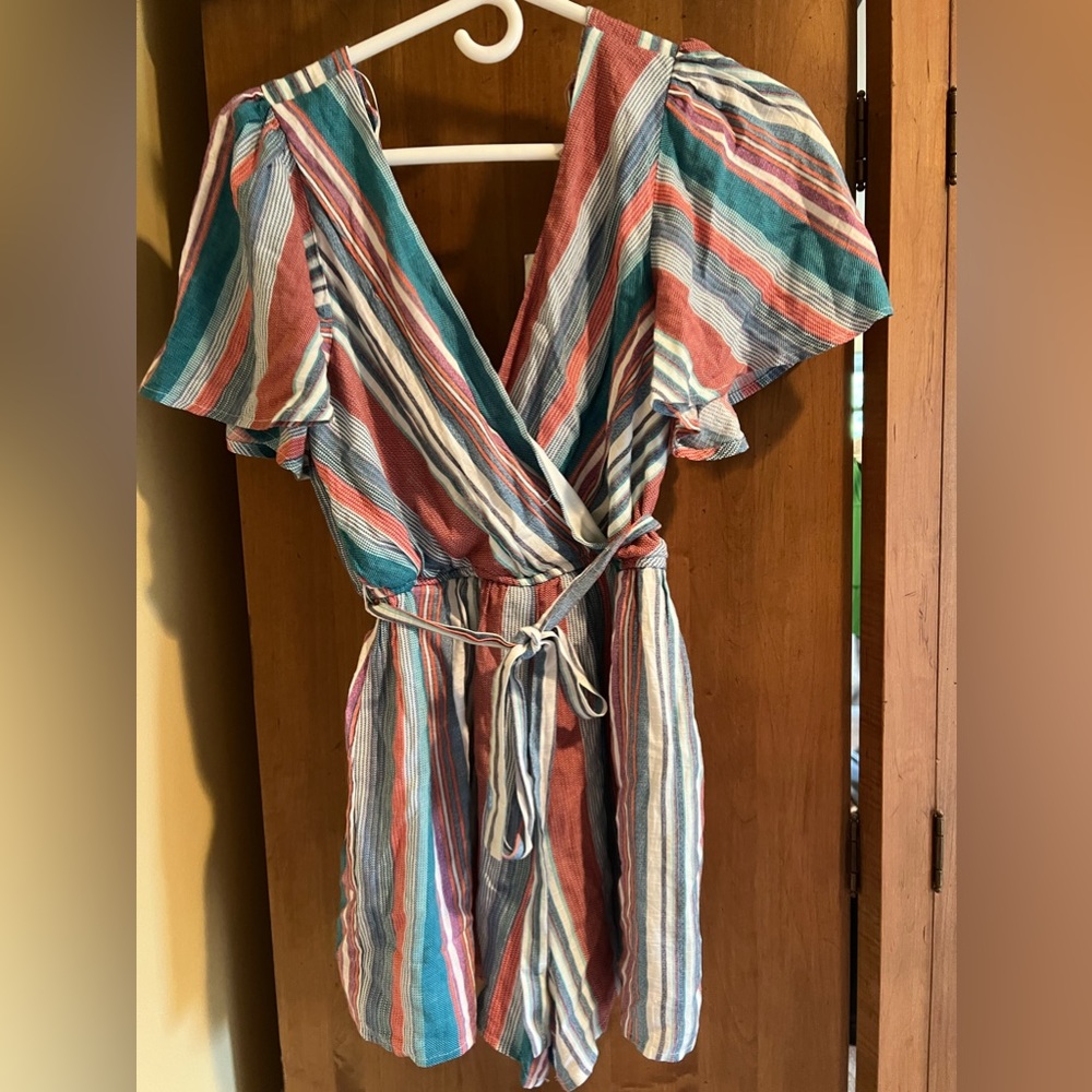NWT Francesca’s Romper